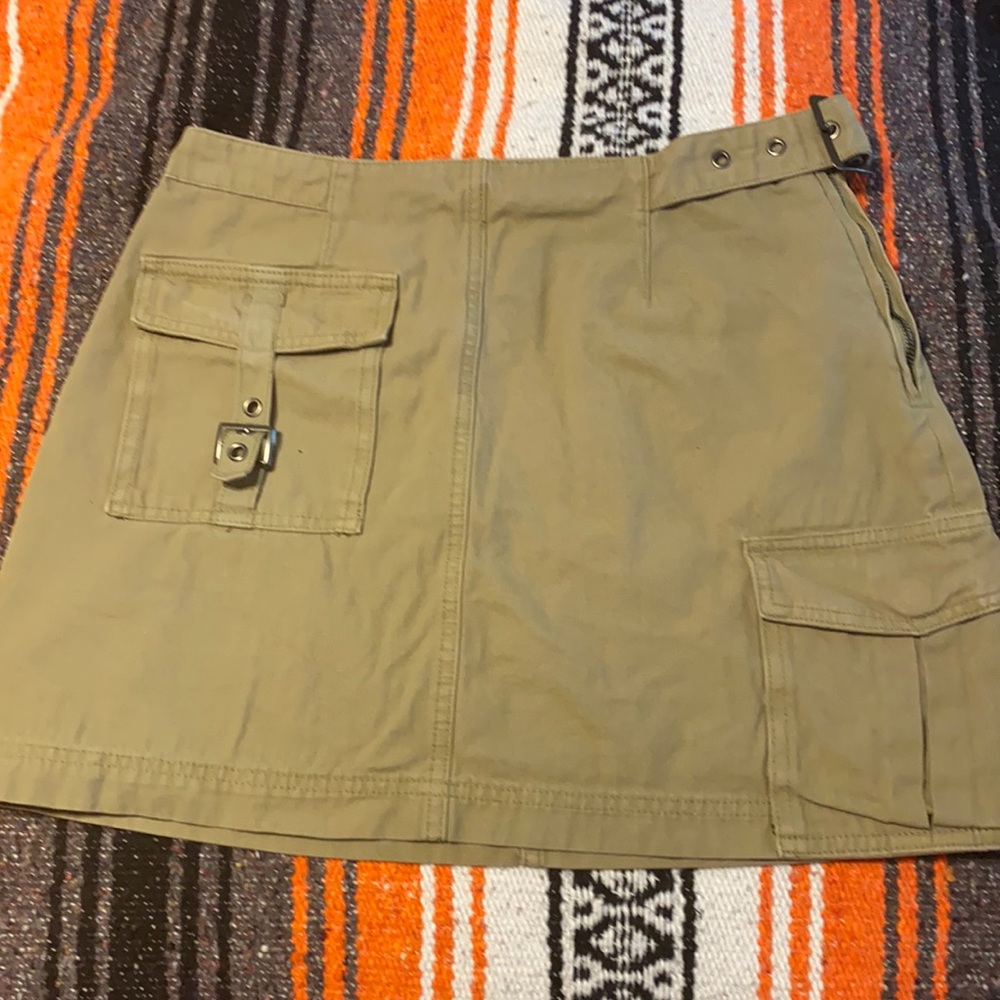 Camo green rebel Kaki skirt